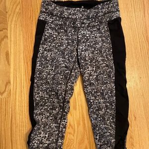 Athleta cropped leggings sz. S